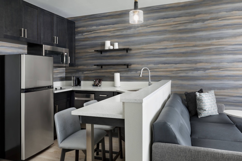Residence Inn Long Island Garden City 37/51