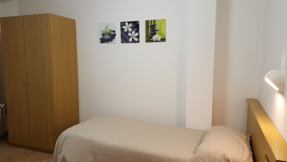 Albergo Pace 29/42