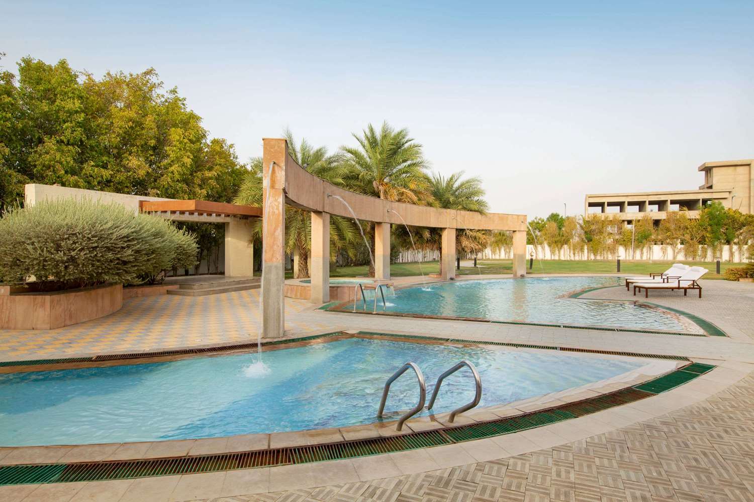 Ramada by Wyndham Ajmer 4/48