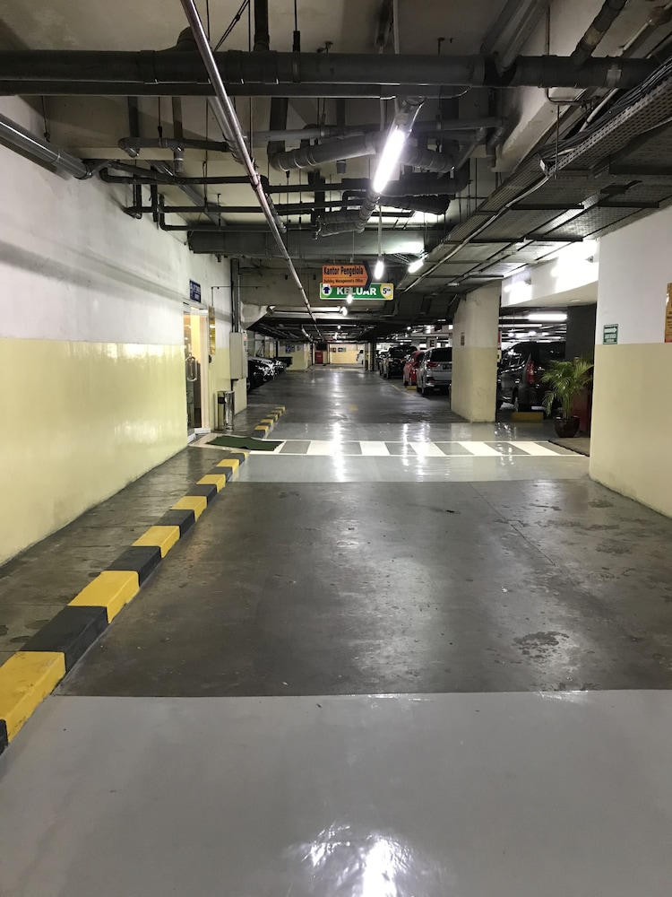 Sudirman Park Apartment By Merry 38/50