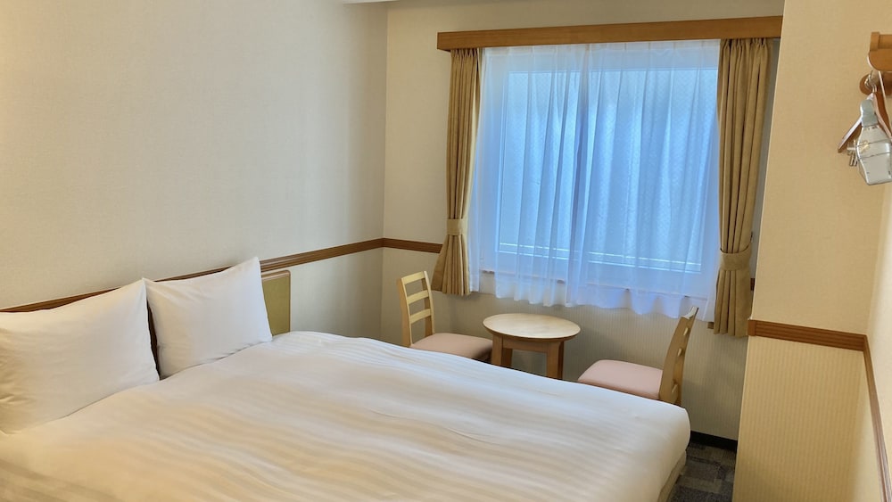 Toyoko Inn Naha Shin Toshin Omoromachi 12/58