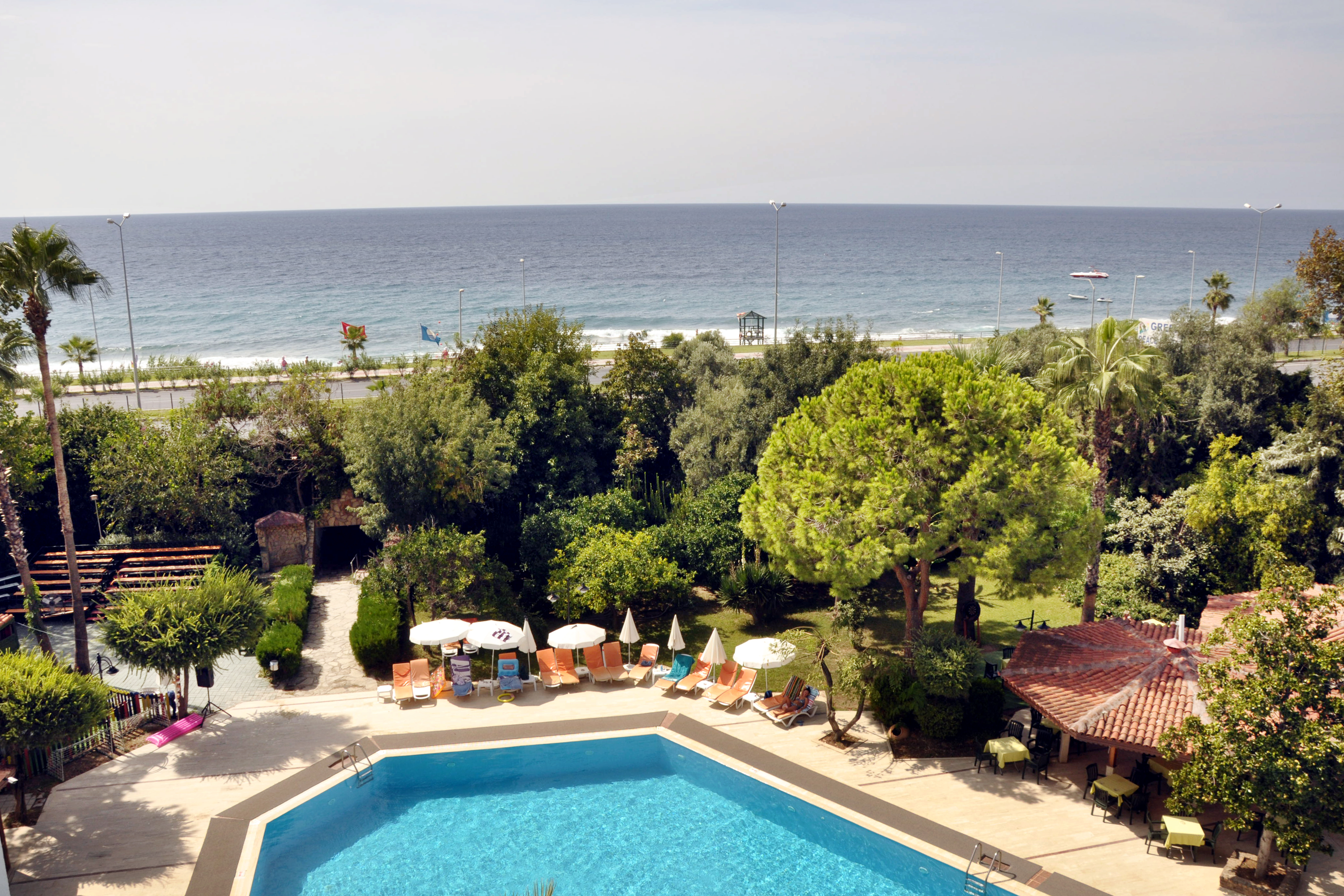 Green Peace Hotel 15/18