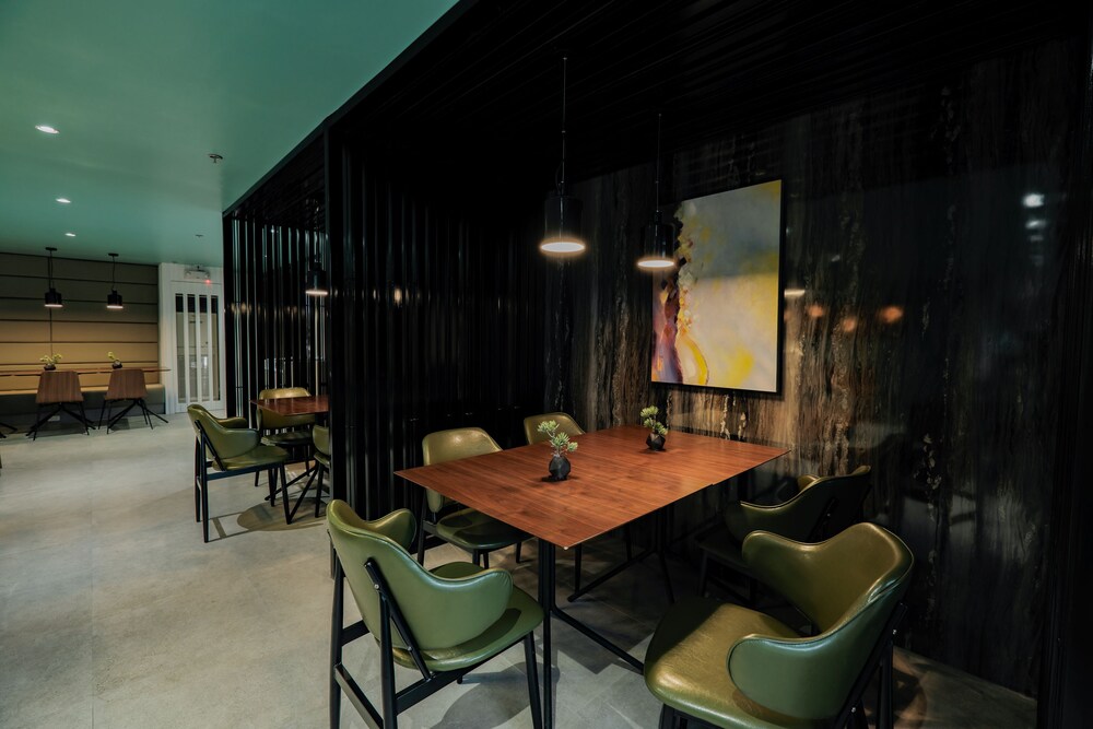 Avior Hotel General Santos 28/34