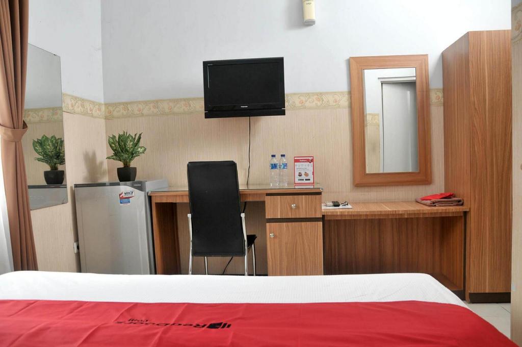Reddoorz Plus Near Undip Tembalang 38/47