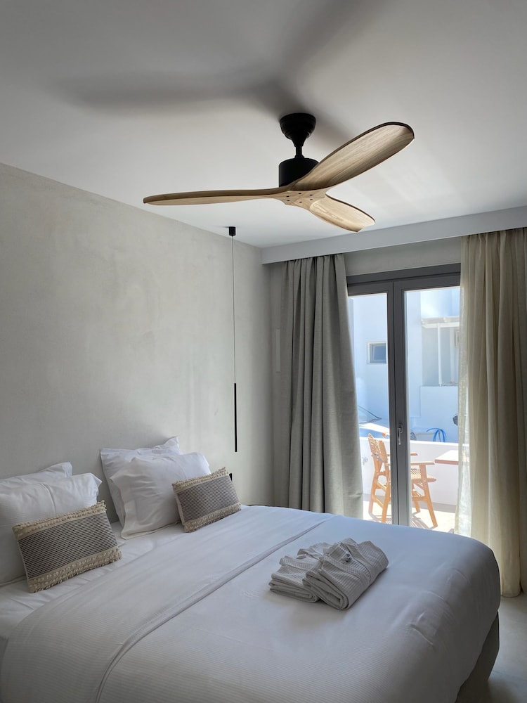 Nove Milos Luxury 11/50