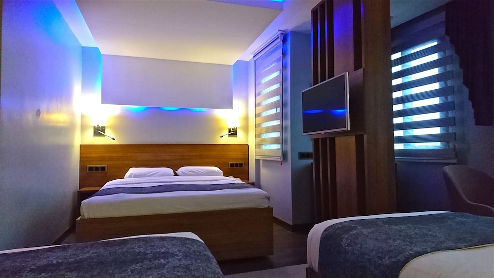 Nur Hotel 18/33