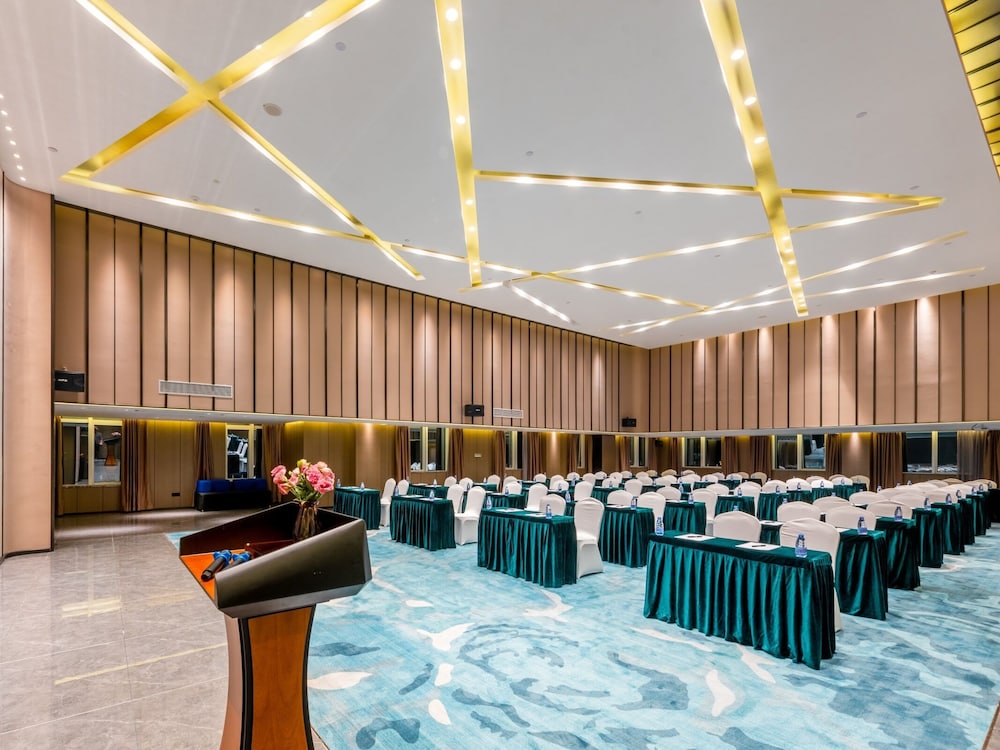 Ramada Encore by Wyndham Guangzhou Jiangnan West 38/60