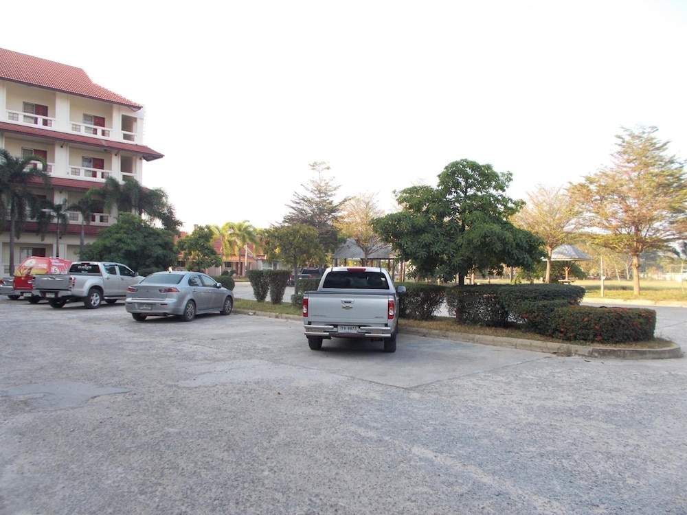 A.P. Garden Hotel 21/48