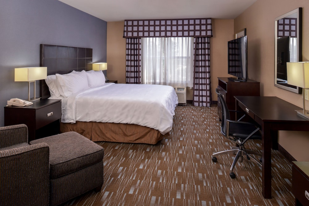 Holiday Inn Ontario Airport 30/73