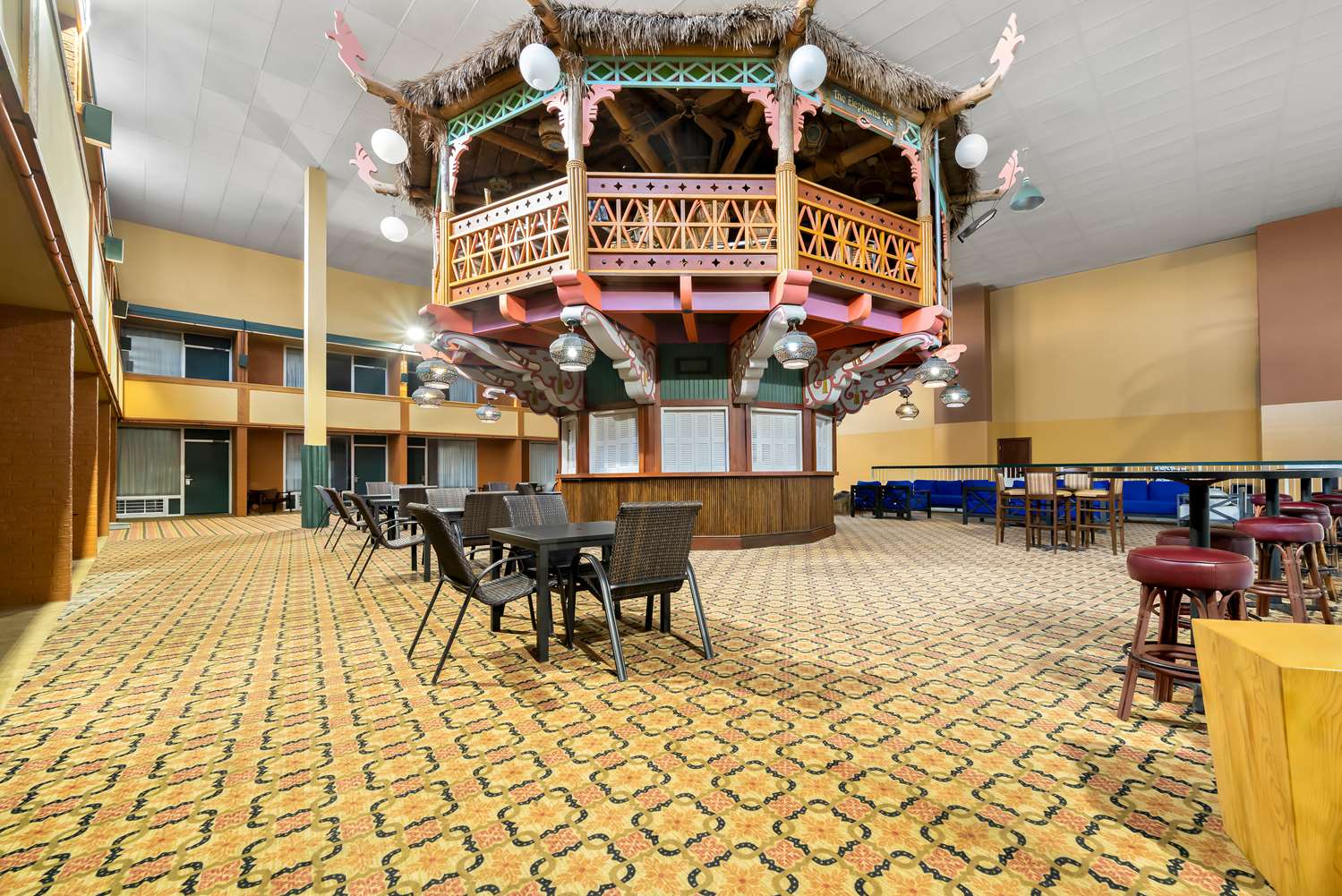 Clarion Inn & Suites and Convention Center 28/29
