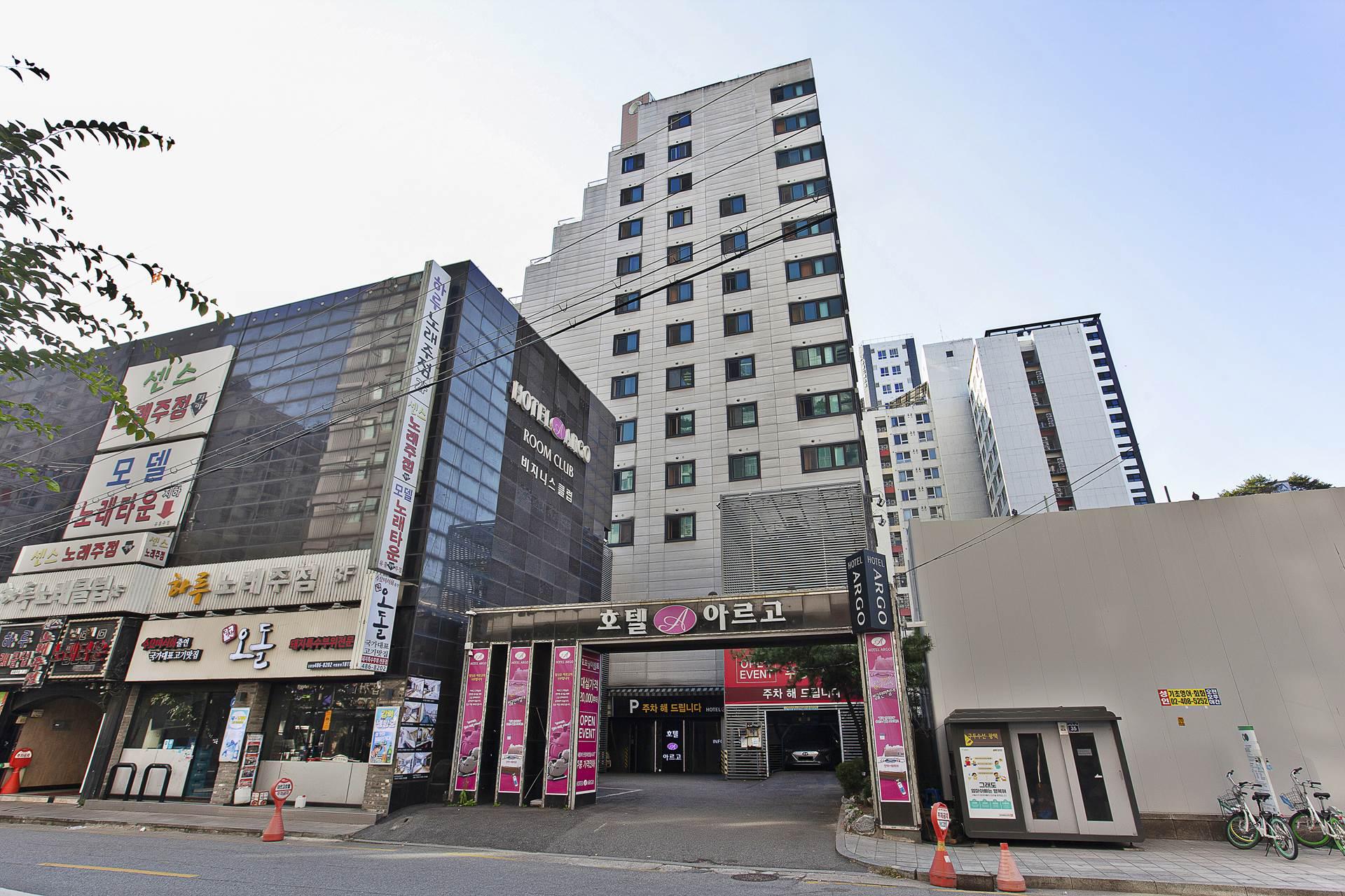 HOTEL ARGO 37/48