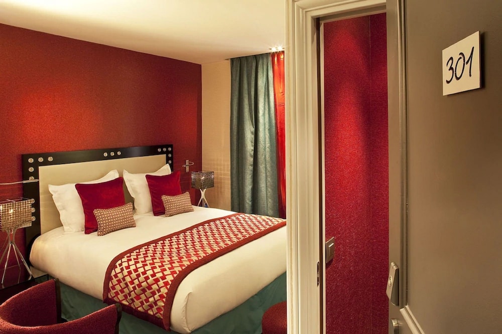 Hotel Le Petit Paris 19/63