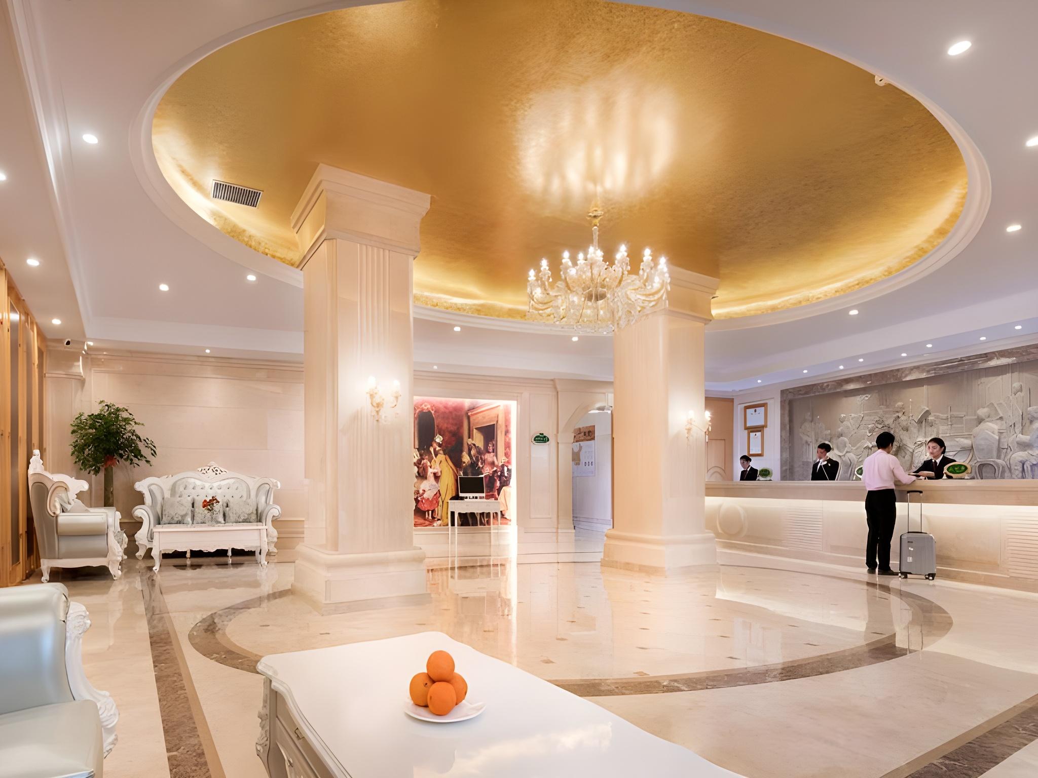 Vienna International Hotel (Yuhang Yuhang High Speed Railway Station) 5/30