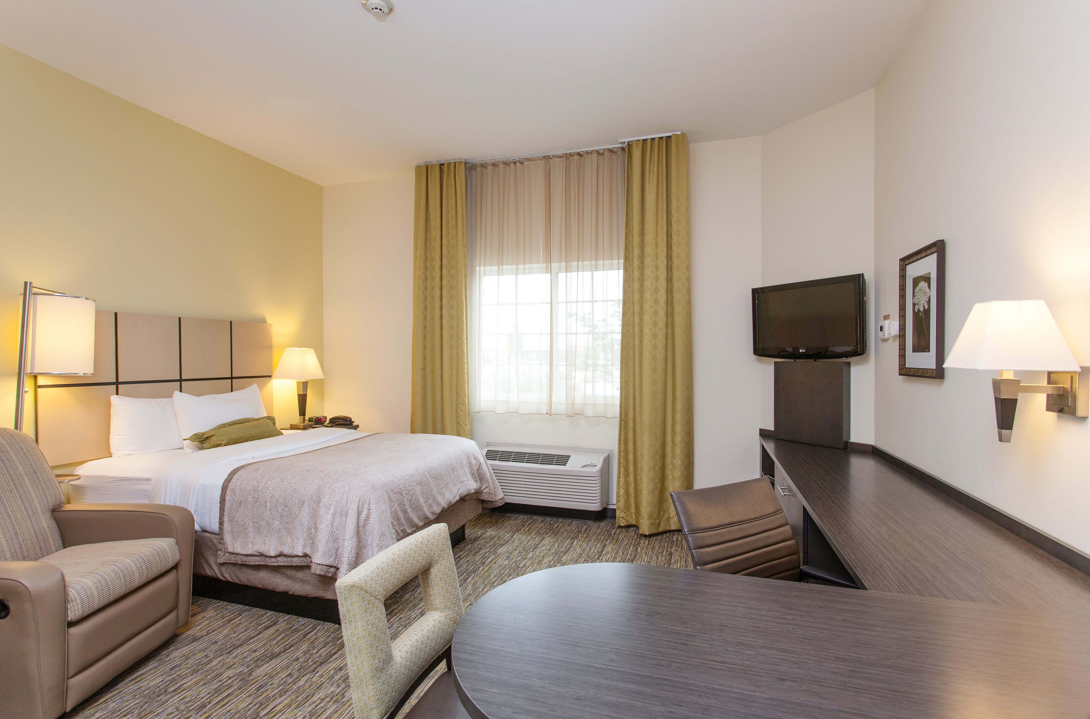 CANDLEWOOD SUITES SAN MARCOS 21/71