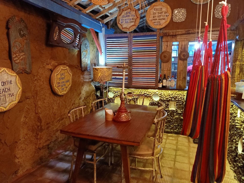 Lovina Central Hostel 17/29