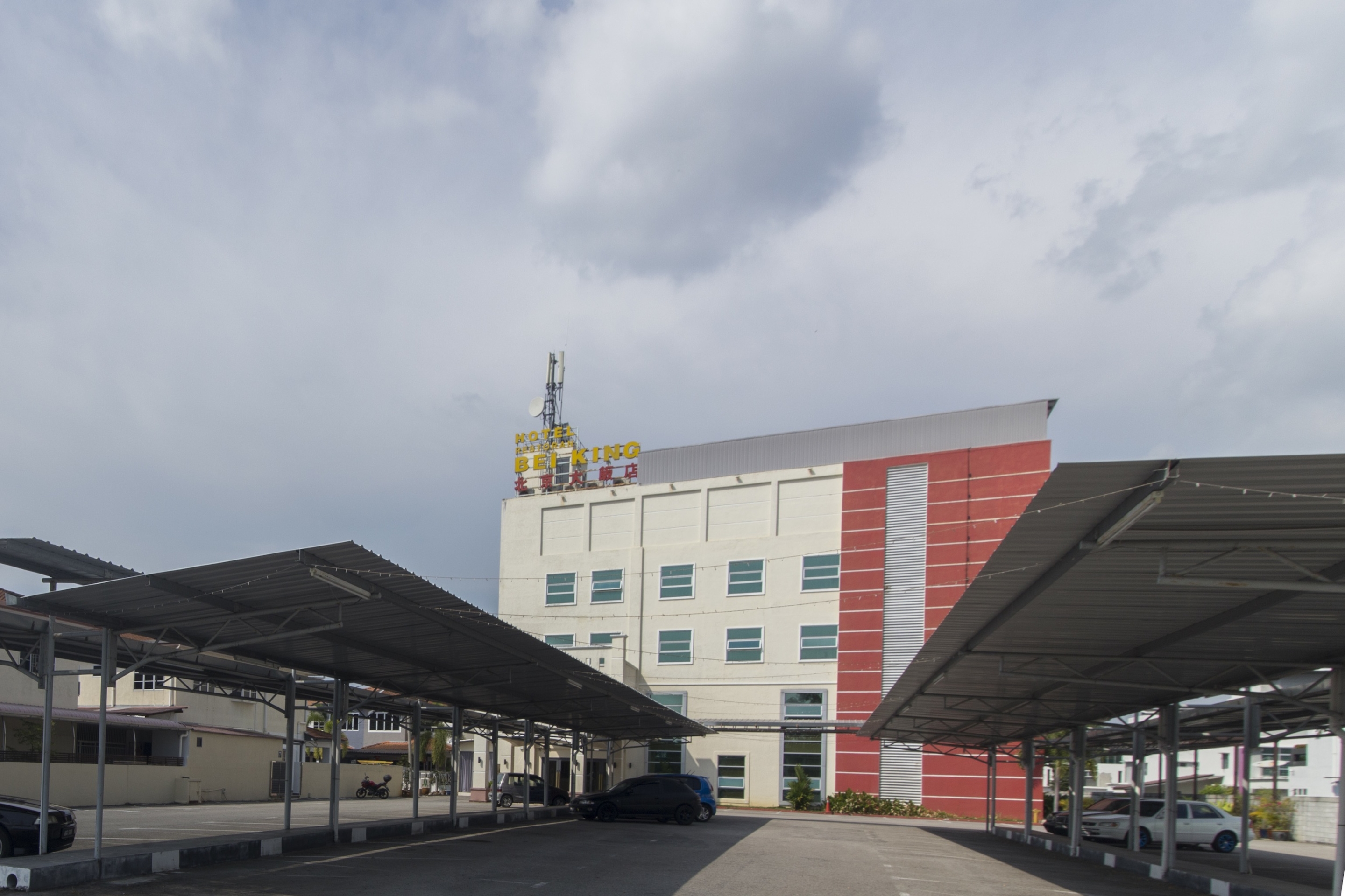 Hotel O Bei King in SITIAWAN