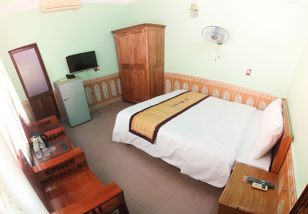 Hoa Bình Hotel 16/39
