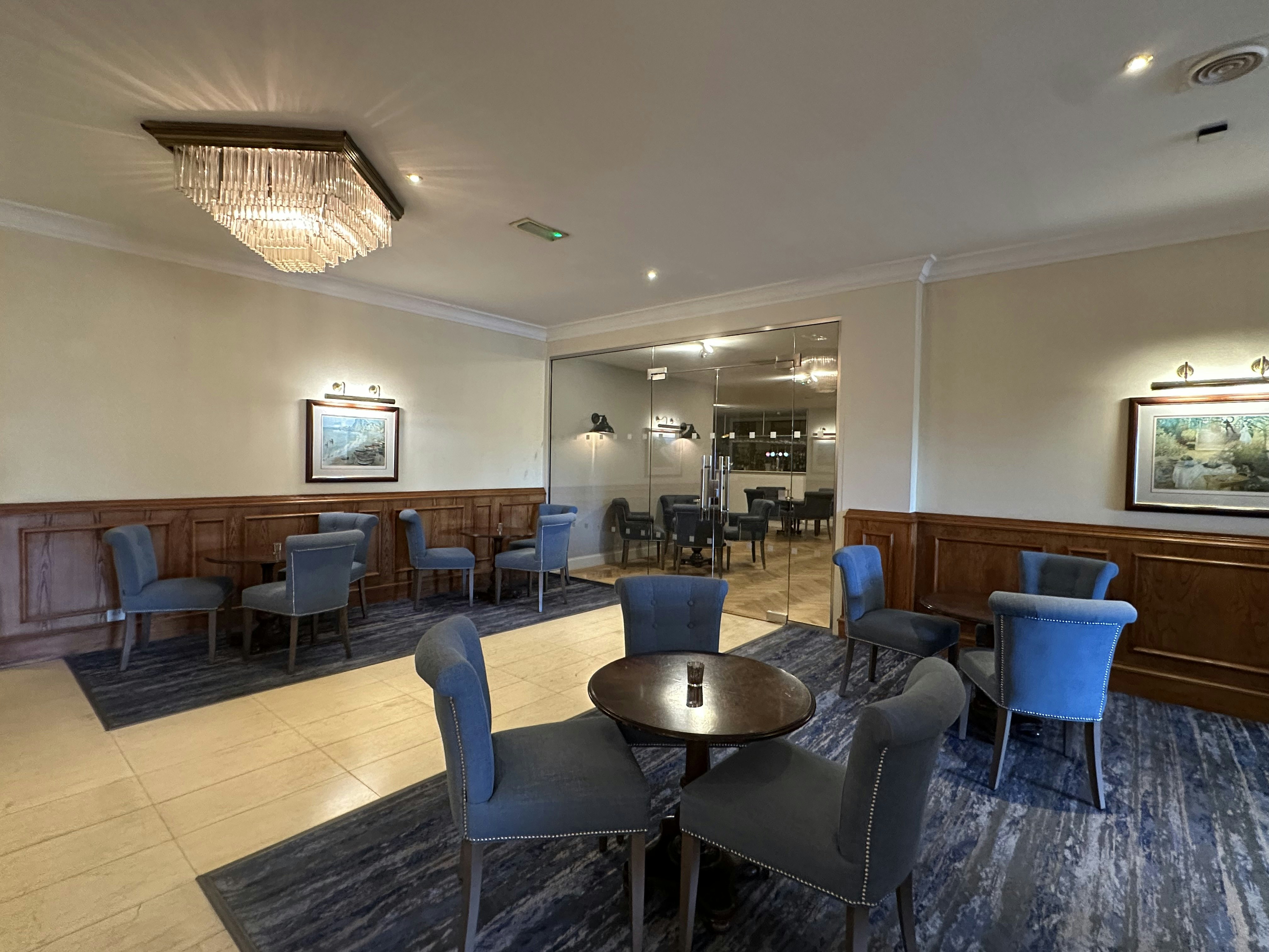 Cabarfeidh Hotel 51/82