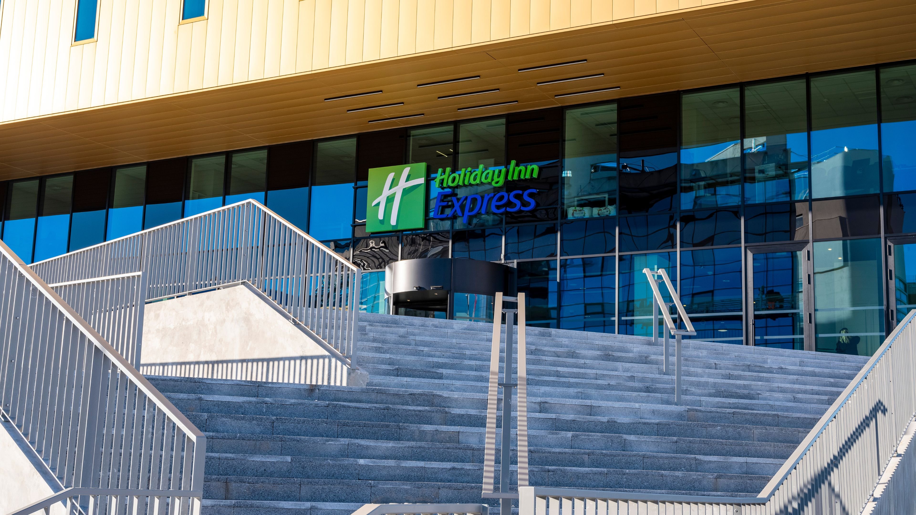 Holiday Inn Express Nice - Grand Arenas 6/71