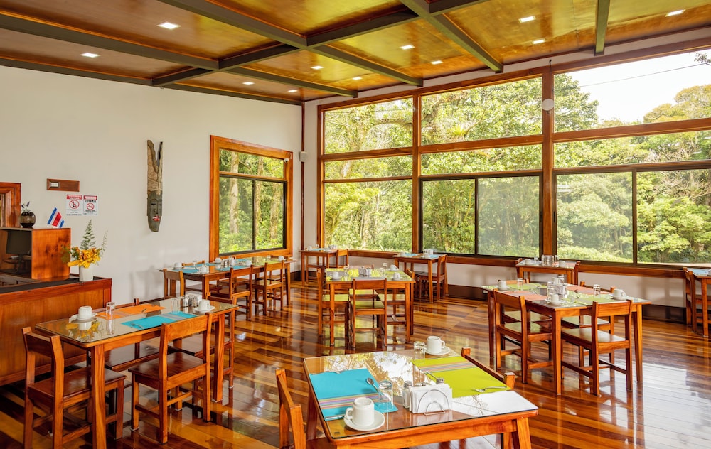 Trapp Family Lodge 44/64