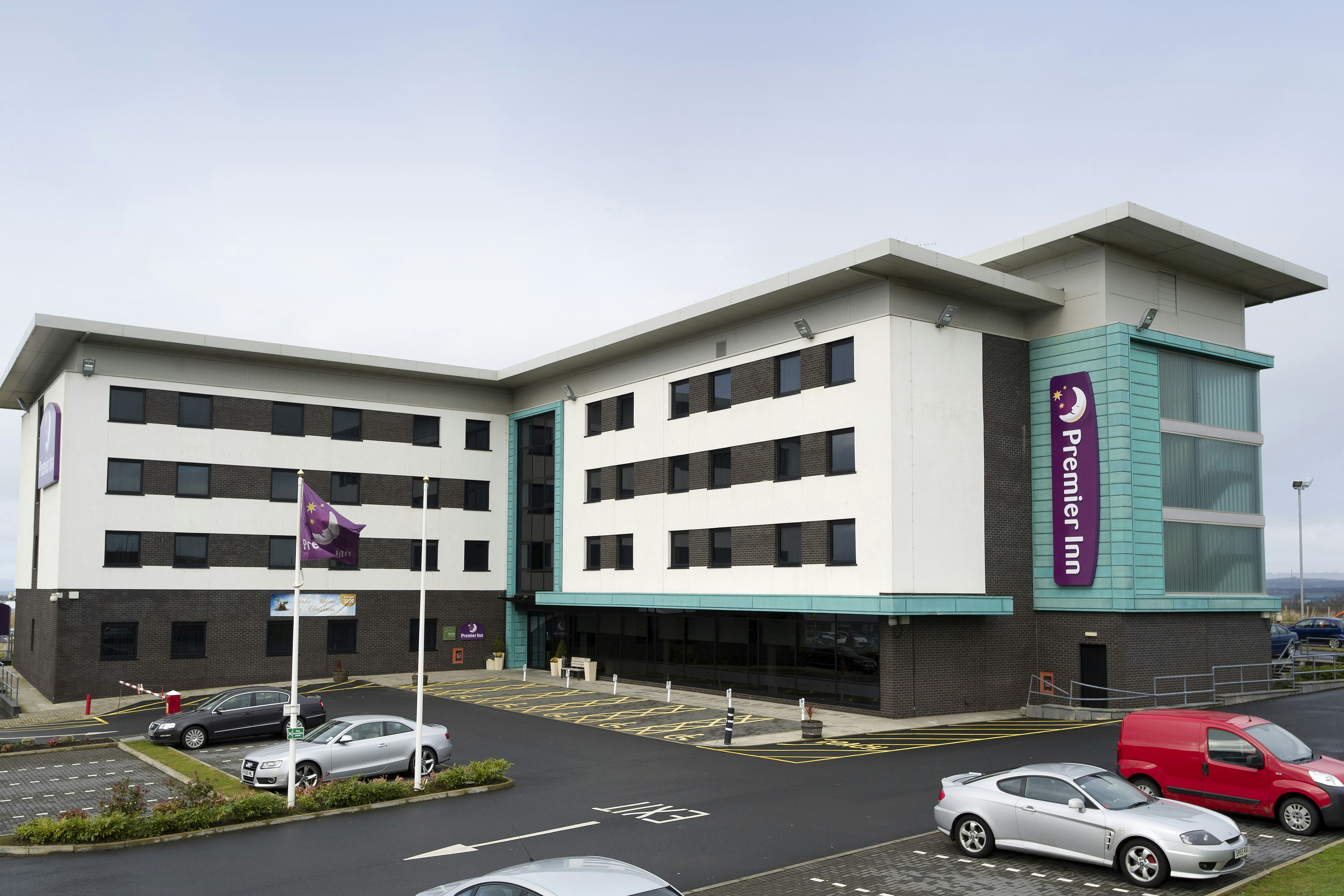 Premier Inn Ayr A77 / Racecourse hotel 29/34