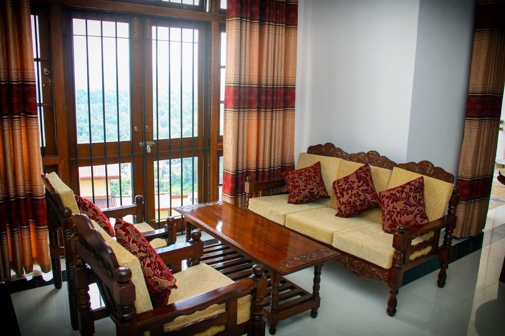 Serenity Hill Oasis 30/45