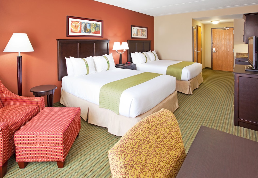 Holiday Inn Midland 21/75