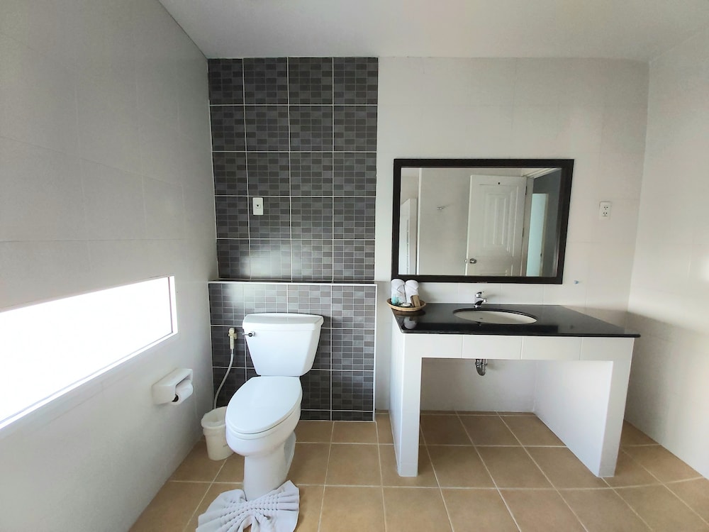 AMPO RESIDENCE 43/43