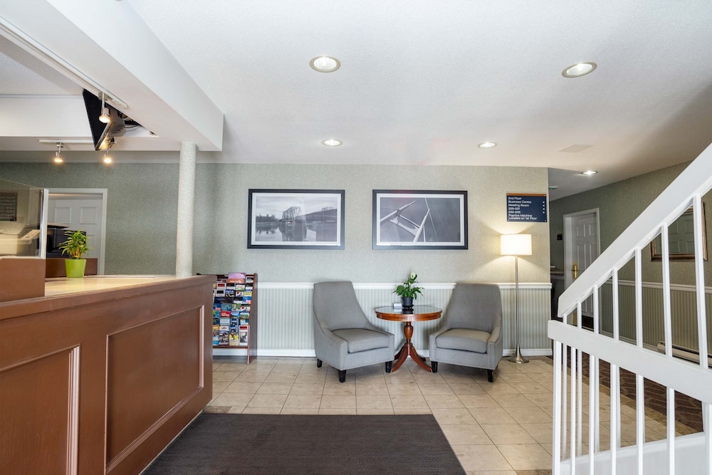 Sandman Inn Kamloops 8/46