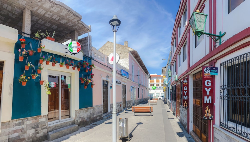 Villa de Tacvnga Hotel 38/50