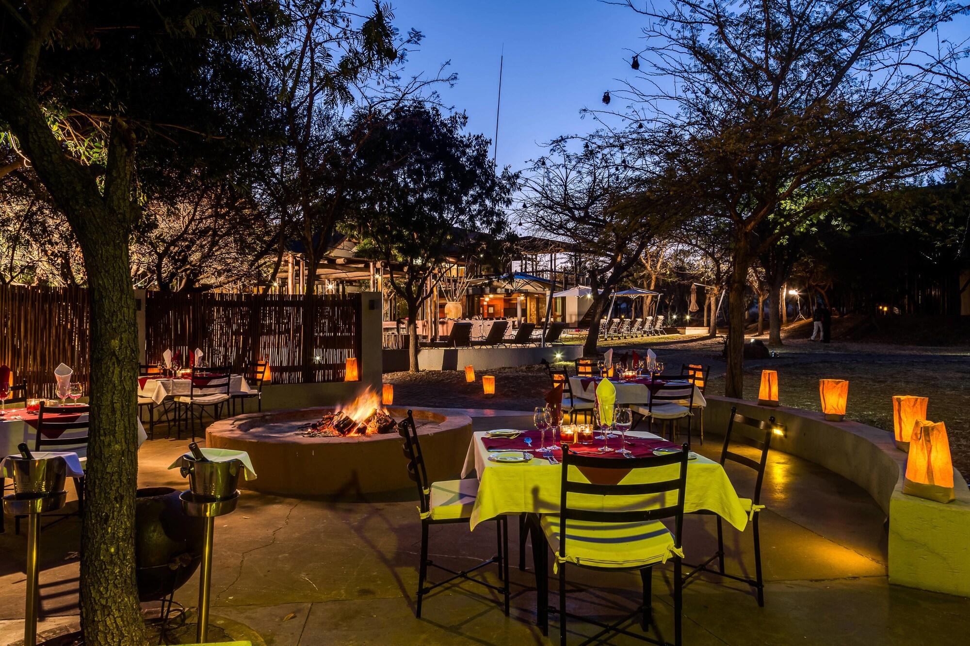 PROTEA ZEBULA LODGE 35/50