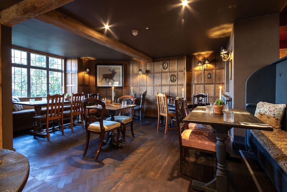 The White Hart 34/50
