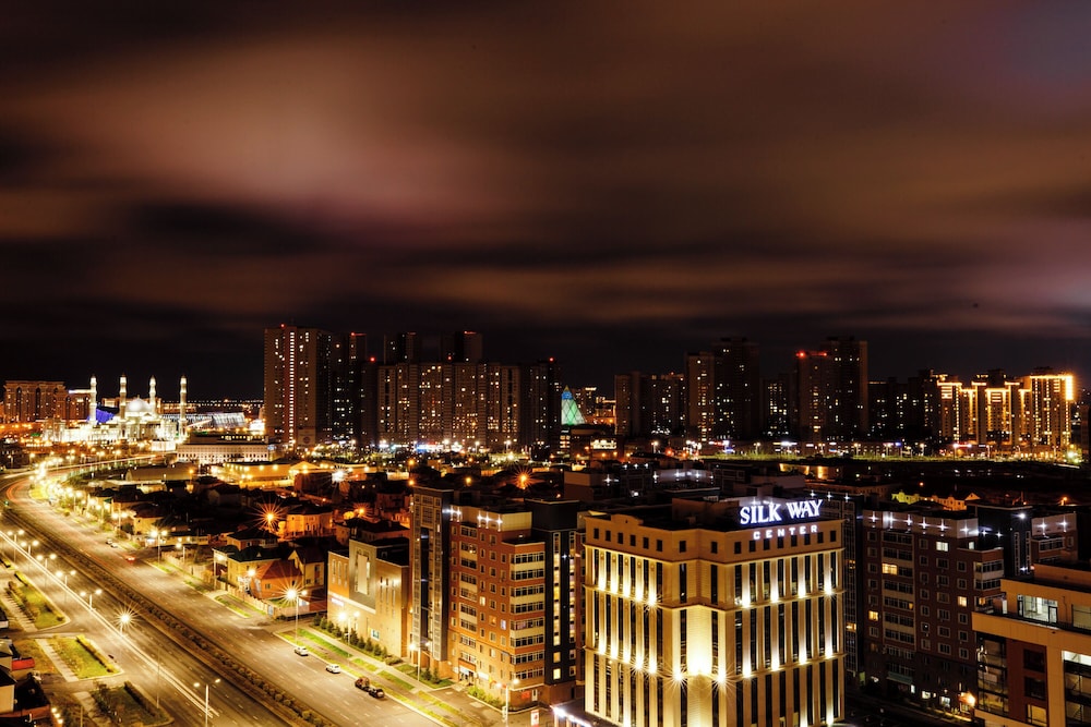 Ibis Astana Hotel 52/57
