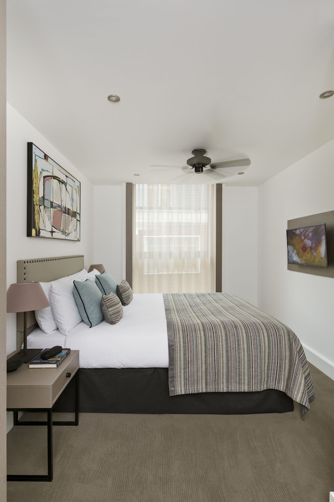 2 BEDROOMS, EXECUTIVE, SUITE, TERRACE