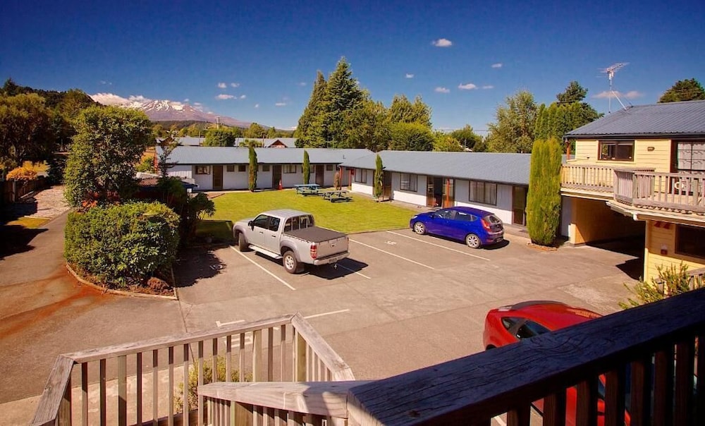OHAKUNE COURT MOTEL 3/71