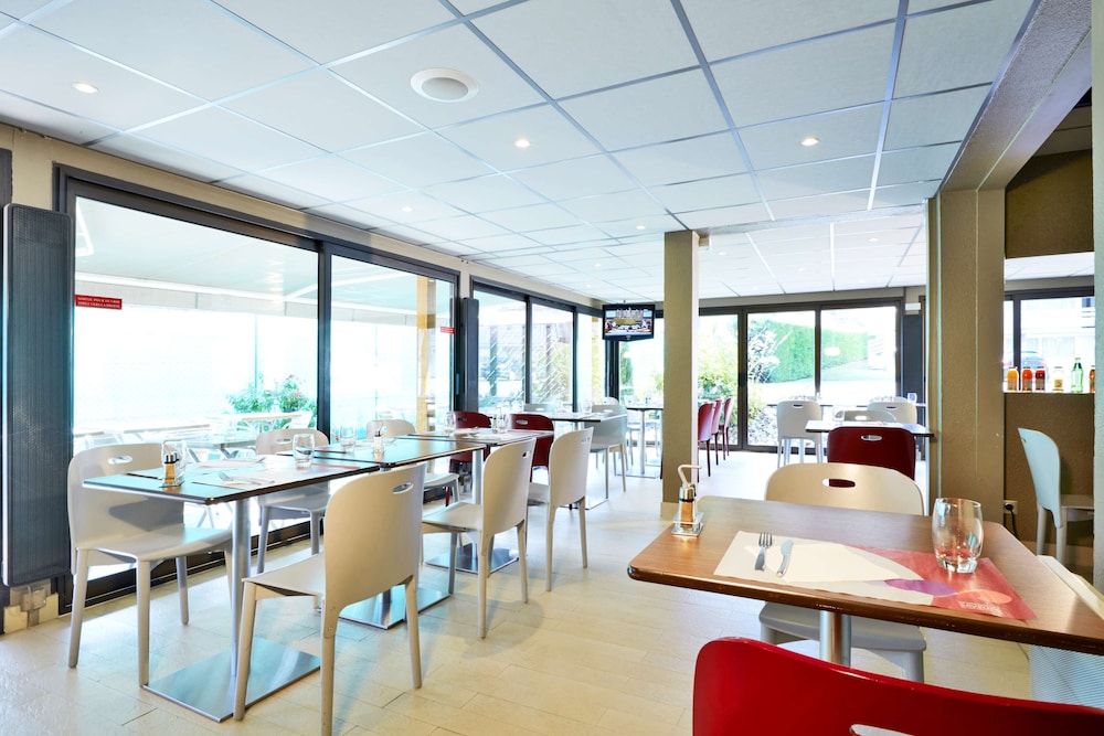 Campanile Saint Etienne Centre Villars 48/62