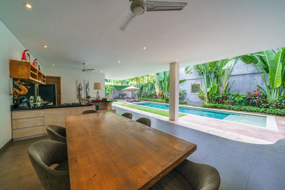 Villa Paloma 29/50