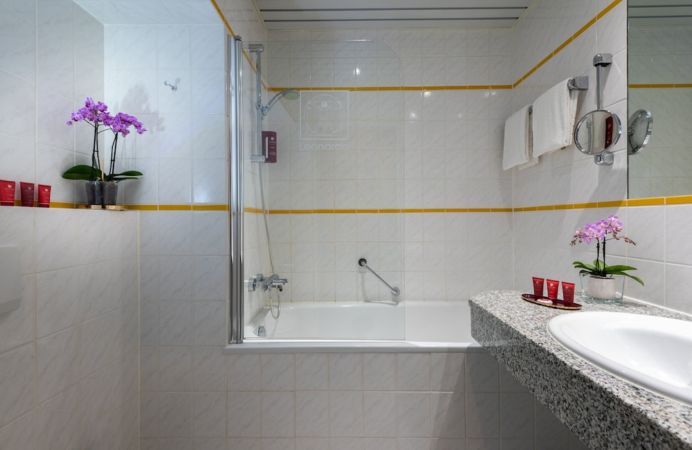 Leonardo Hotel Frankfurt City South 18/84