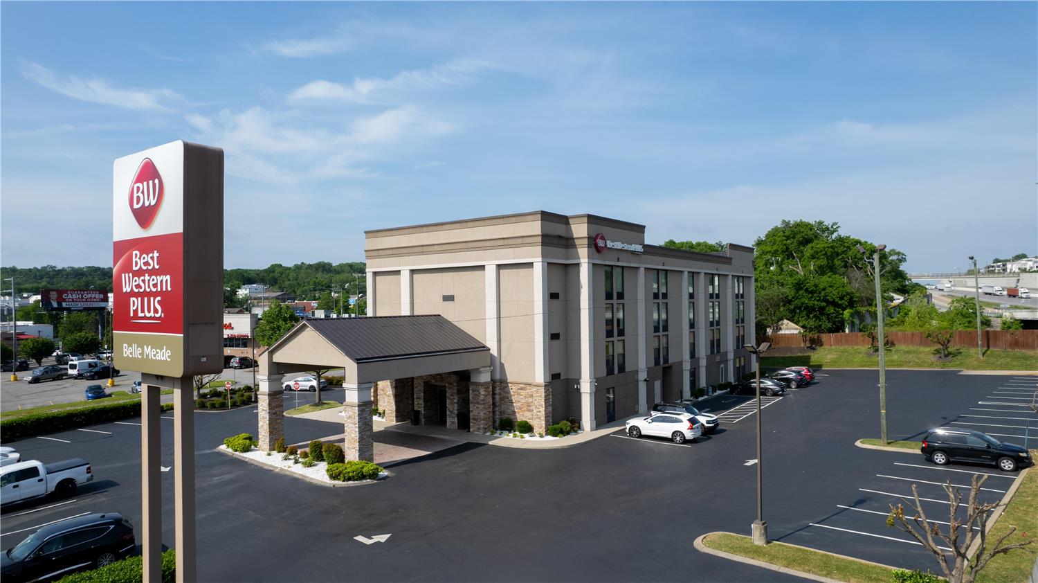 Best Western Plus Belle Meade Inn and Suites 26/30