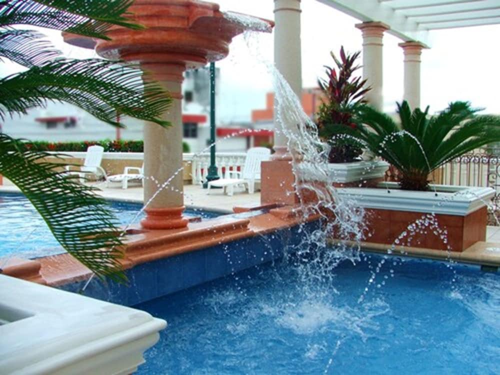 Hotel Baluarte 37/73