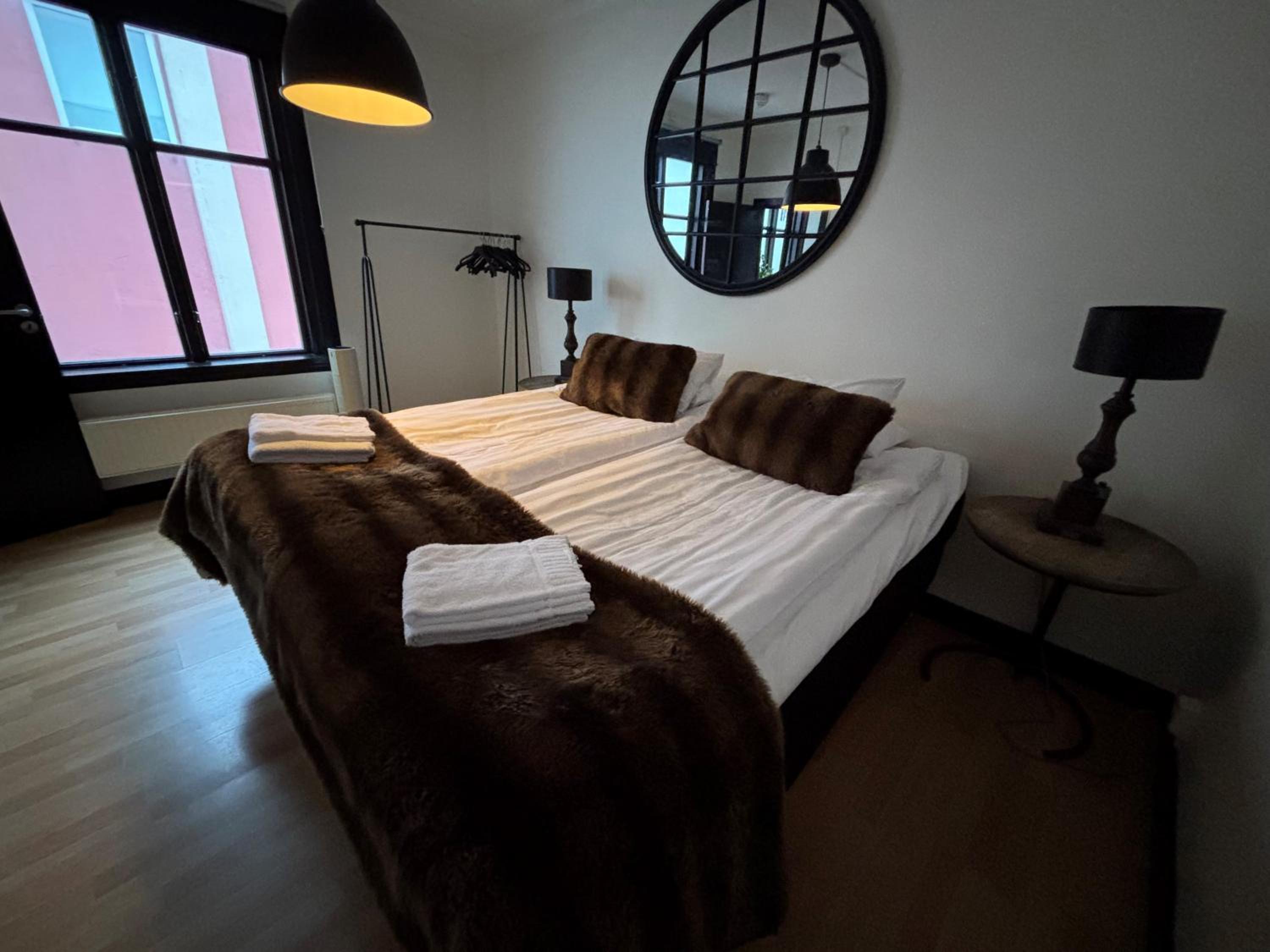 Budget, Double Bed
