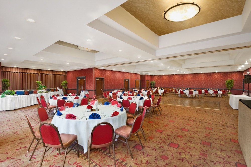 Ramada by Wyndham Tukwila Southcenter 27/30