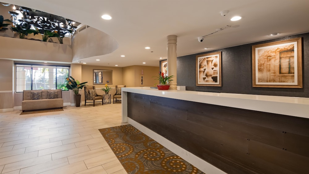 Best Western Plus Carpinteria Inn 4/42