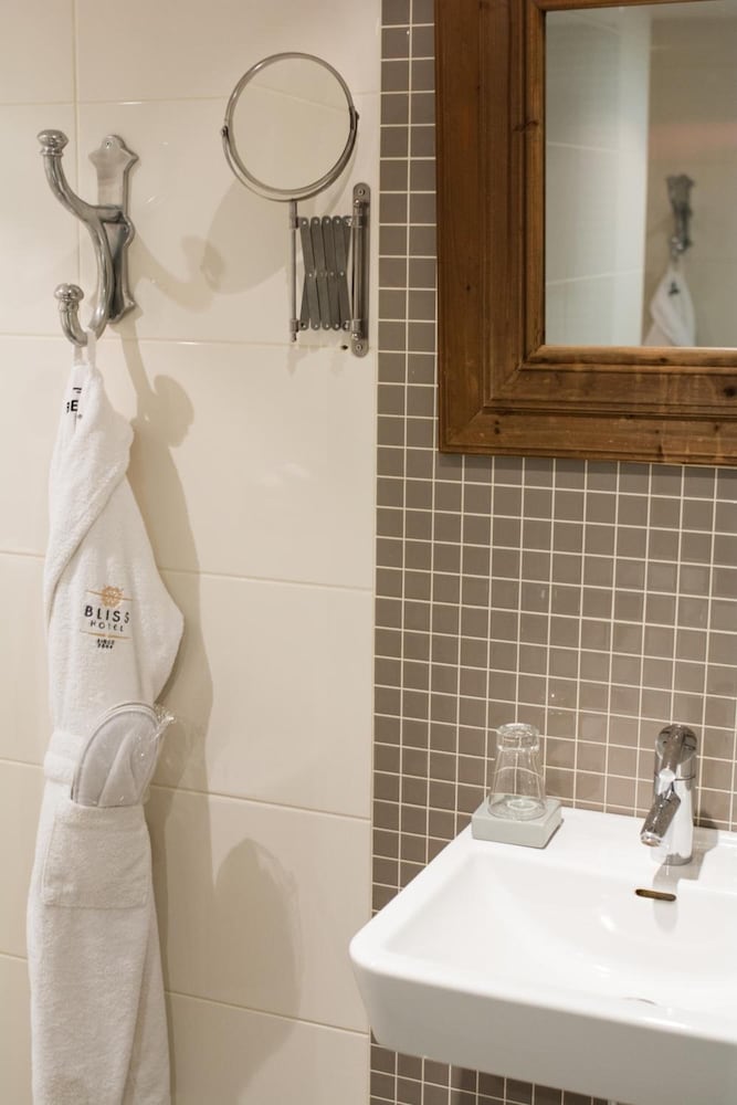 Bliss Boutique Hotel 40/47