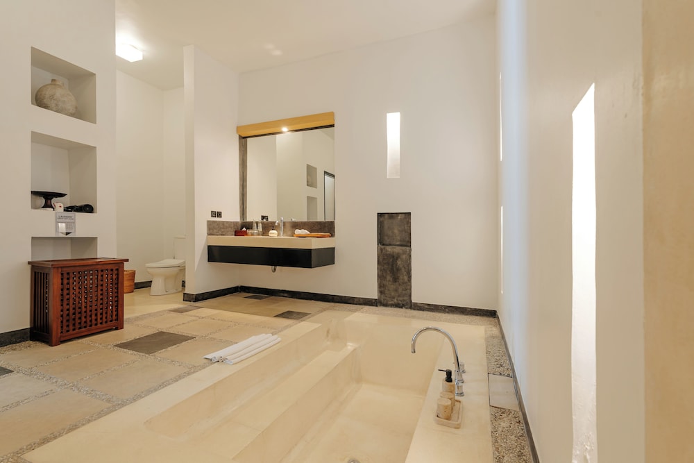 The Seminyak Suite - Private Villa 31/62