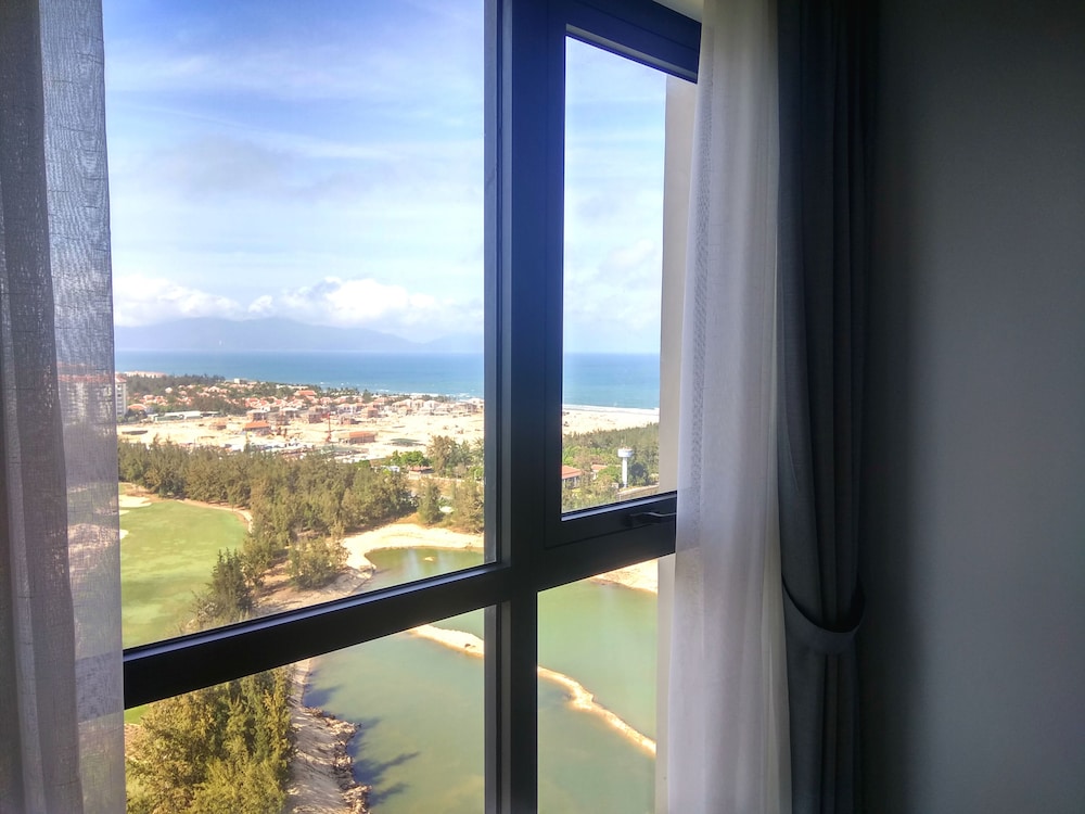 Carinae Danang Hotel 60/64