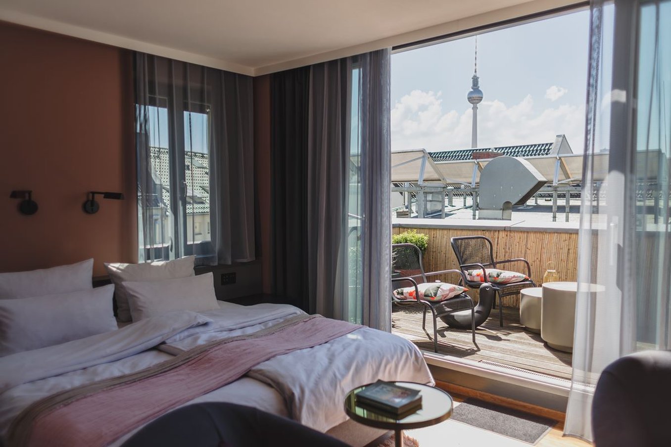 The Circus Hotel 18/50