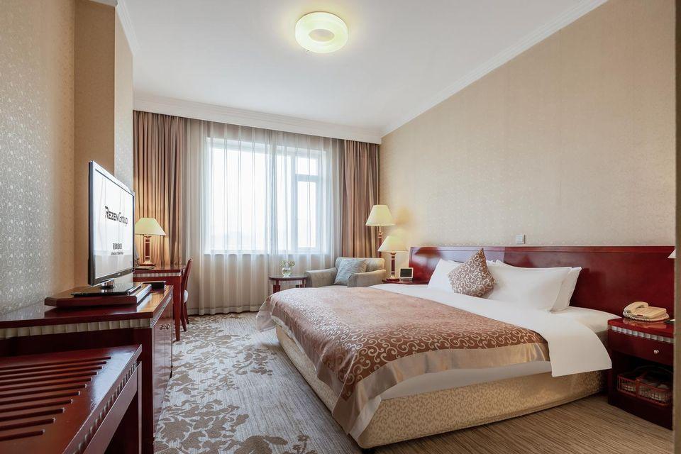 Liaoning Zhengxie Hotel 9/24