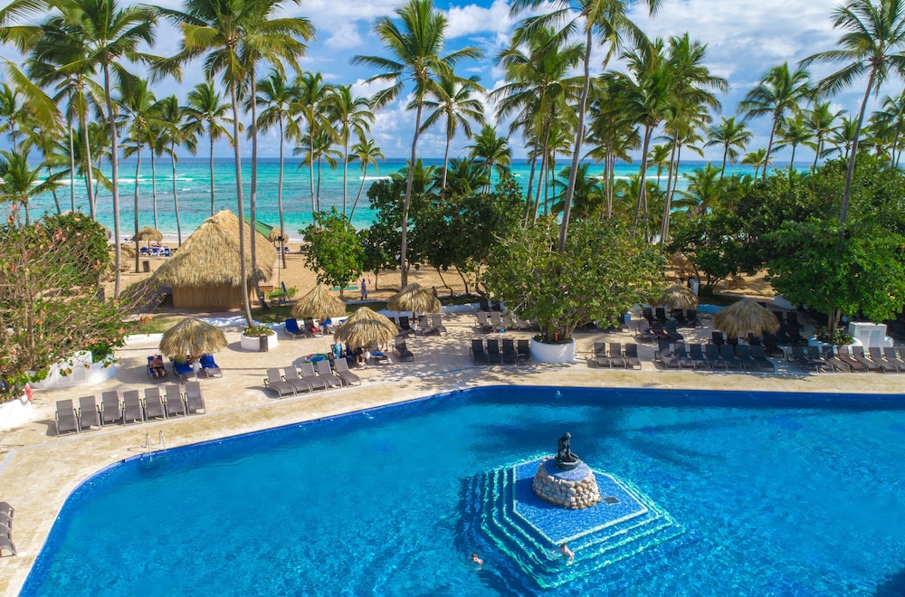 Grand Sirenis Punta Cana Resort 76/79
