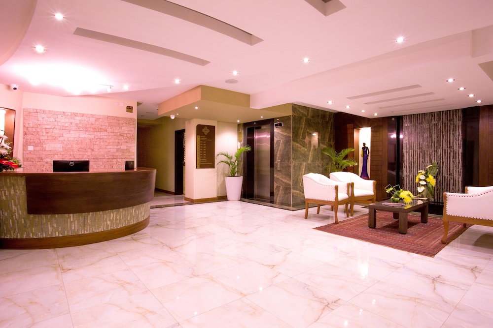 Bidwood Suite Hotel 7/50